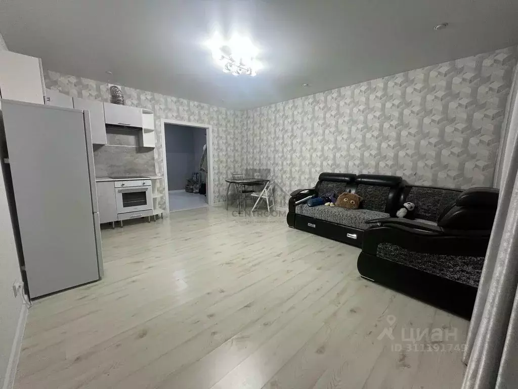 2-к кв. Татарстан, Казань ул. Братьев Касимовых, 35 (52.0 м) - Фото 0