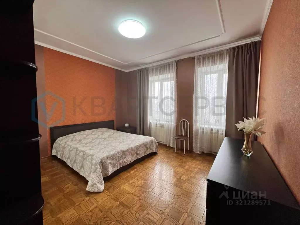 3-к кв. Омская область, Омск ул. Гусарова, 13 (82.8 м) - Фото 2