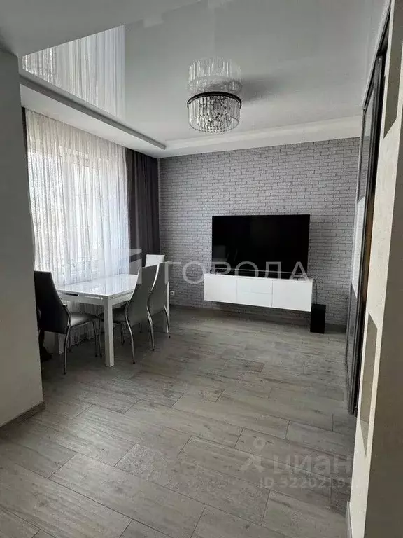 3-к кв. Алтайский край, Барнаул ул. Папанинцев, 119/1 (85.0 м) - Фото 1