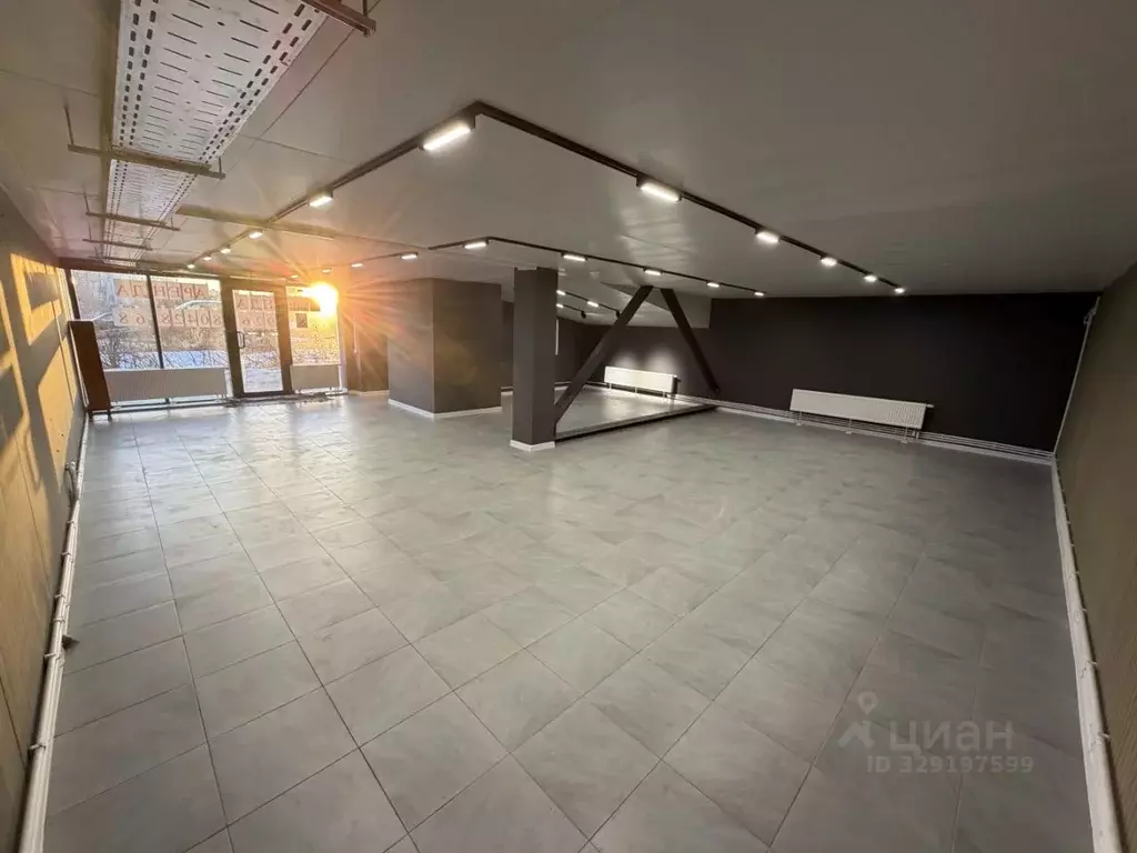 Помещение свободного назначения в Москва проезд Чечерский, 31 (95 м) - Фото 1