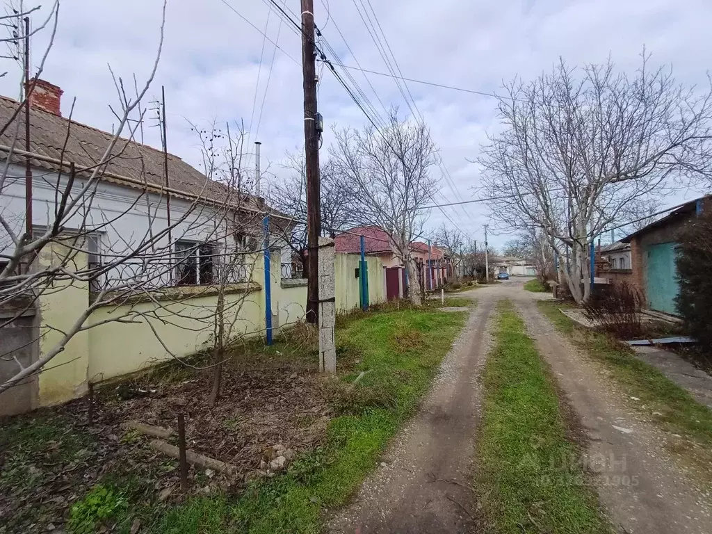 Дом в Крым, Керчь пер. Глиняный (70 м) - Фото 1