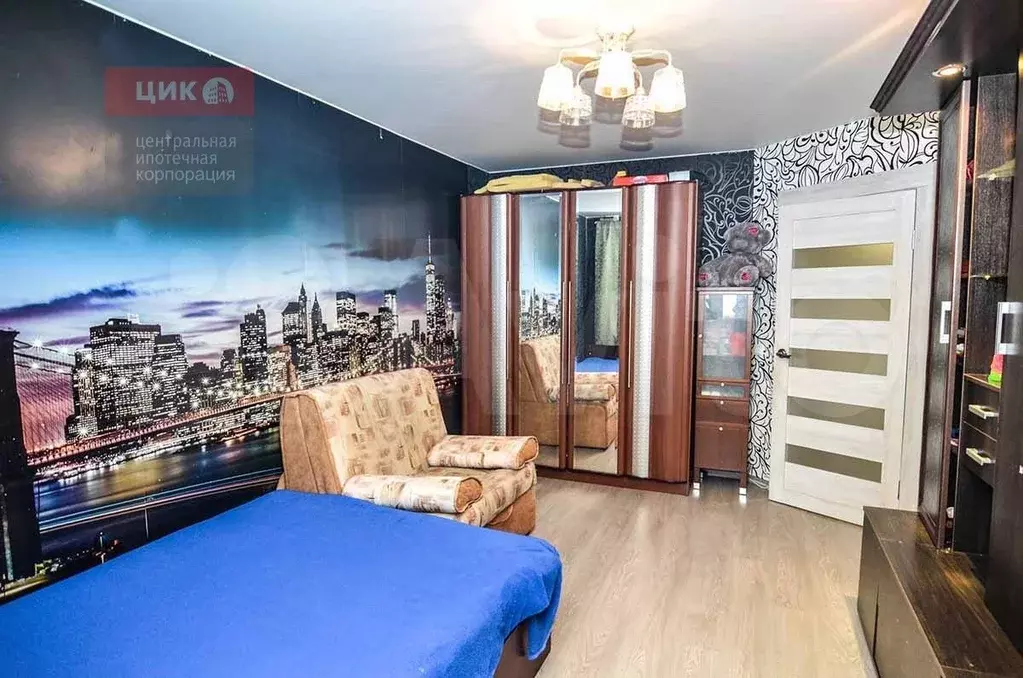 1-к. квартира, 35 м, 4/10 эт. - Фото 1