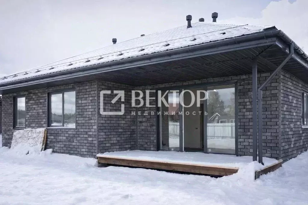 Дом в Ивановская область, Иваново Новгородская ул., 8 (112 м) - Фото 1