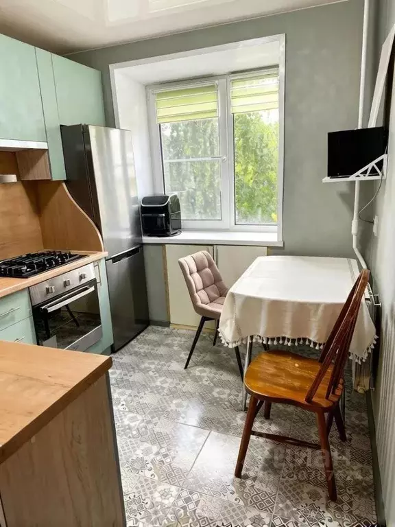 2-к кв. Нижегородская область, Бор 2-й мкр, ул. 2-й Микрорайон, 11 ... - Фото 2