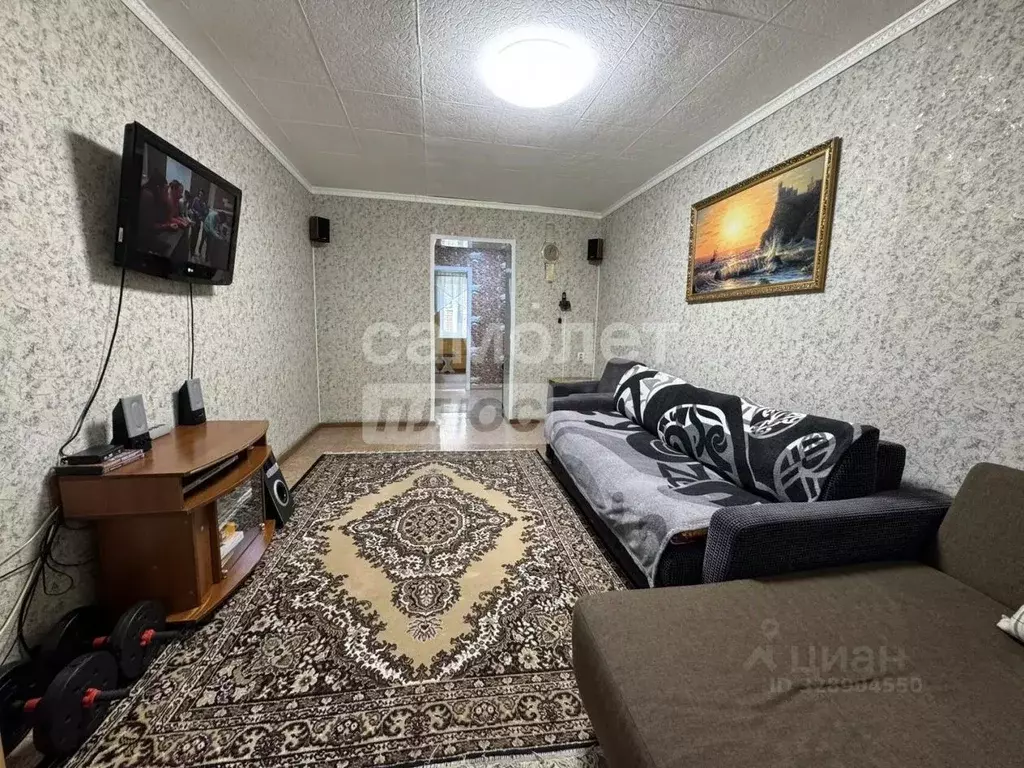 3-к кв. Оренбургская область, Бузулук ул. Маршала Егорова, 34 (57.1 м) - Фото 2