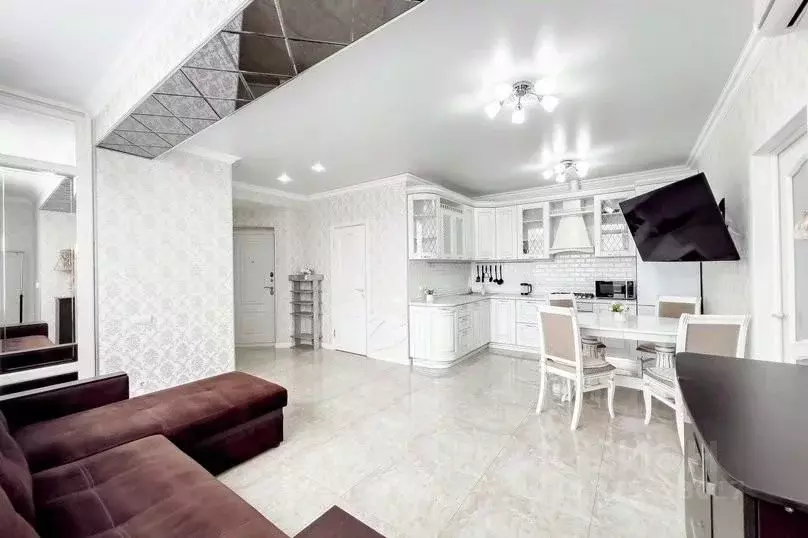 2-к кв. Краснодарский край, Сочи ул. Ленина, 172Б (50.0 м) - Фото 2