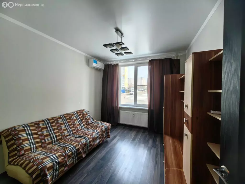 1-комнатная квартира: Ростов-на-Дону, улица Ткачёва, 40с1 (40 м) - Фото 1