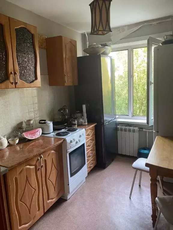 3-к кв. Новосибирская область, Новосибирск Учительская ул., 17/1 (56.2 ... - Фото 0