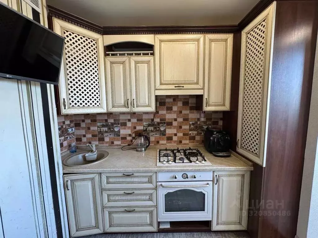 2-к кв. Белгородская область, Белгород ул. Есенина, 50б (50.7 м) - Фото 2