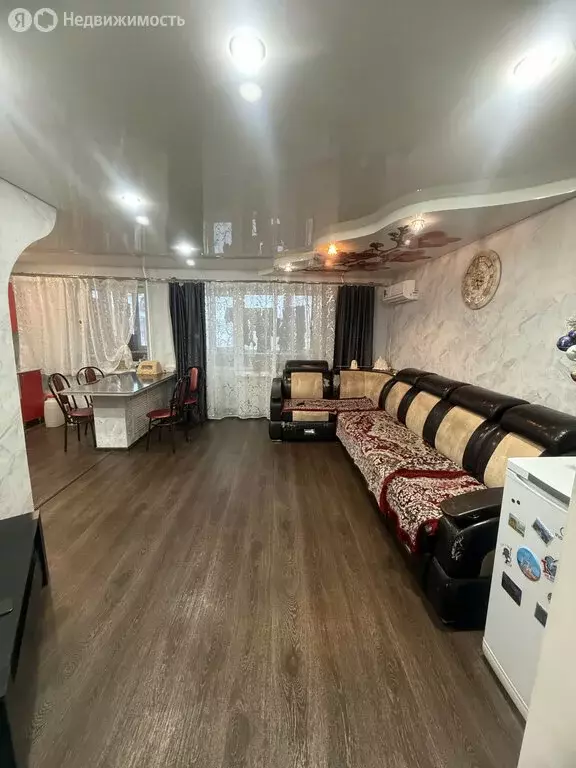 4-комнатная квартира: Октябрьский, 35-й микрорайон, 34 (77 м) - Фото 1