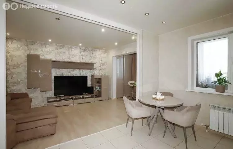 3-комнатная квартира: Иркутск, улица Пискунова, 131/3 (74.9 м) - Фото 1