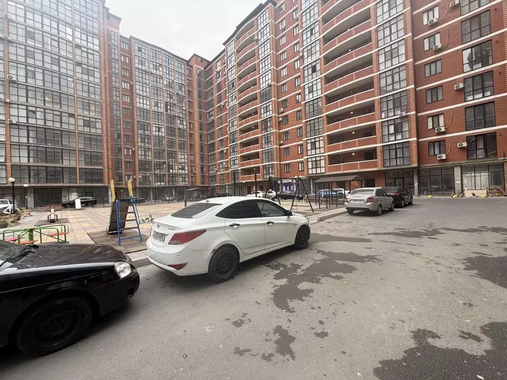 2-к кв. Дагестан, Махачкала ул. Хаджи Булача, 8Д (96.0 м) - Фото 1