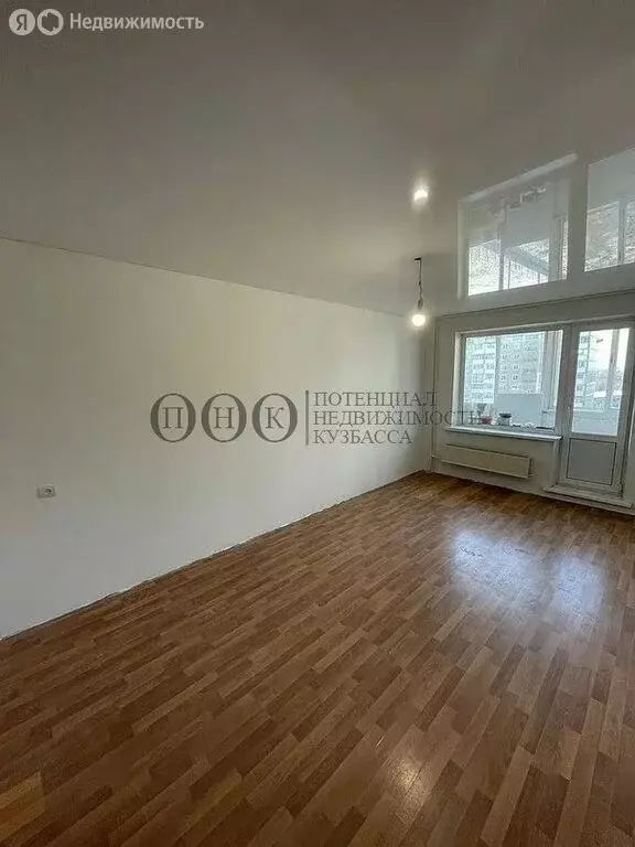 3-комнатная квартира: Кемерово, улица Тухачевского, 35А (59.2 м) - Фото 0