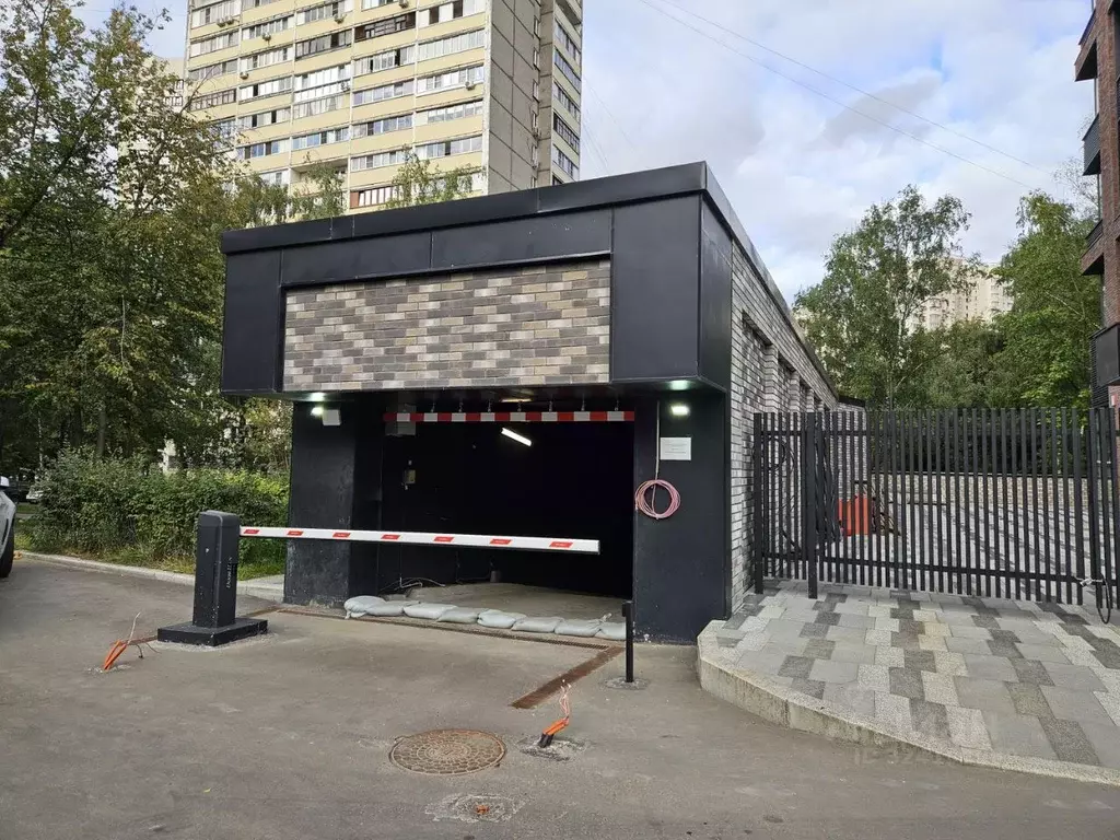 Гараж в Москва Фестивальная ул., 15к5сА (18 м) - Фото 1