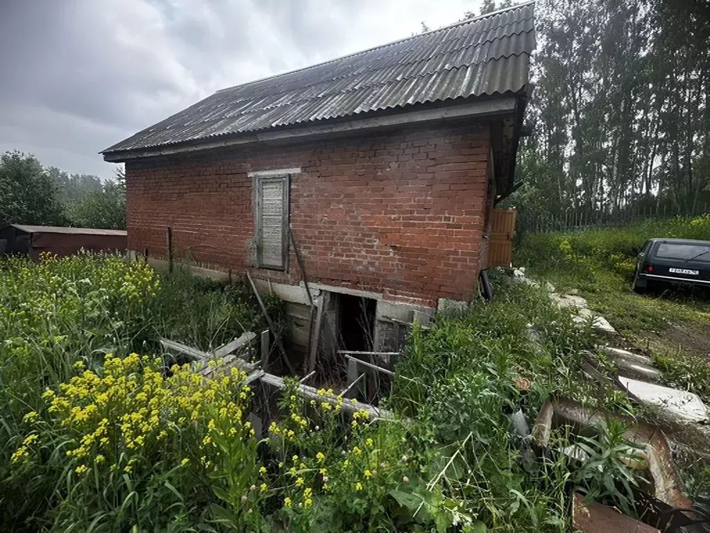 Дом в Свердловская область, Красноуфимск ул. Осипенко, 37 (86 м) - Фото 0