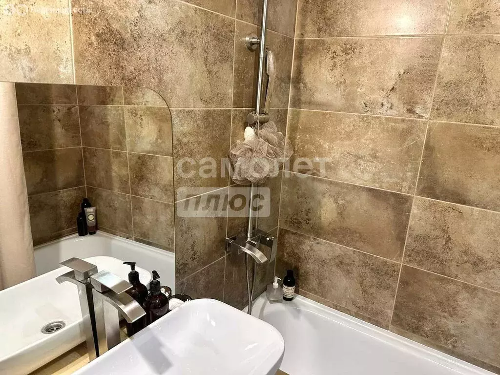 1-комнатная квартира: Екатеринбург, улица Гастелло, 32А (43.6 м) - Фото 2