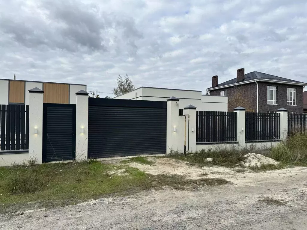 Дом в Ростовская область, Азовский район, с. Кулешовка  (125 м) - Фото 1