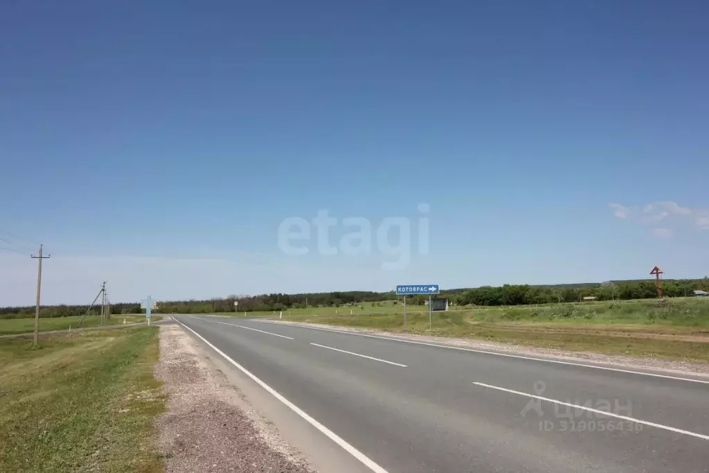 Участок в Саратовская область, Балашовский район, Большемеликское ... - Фото 0