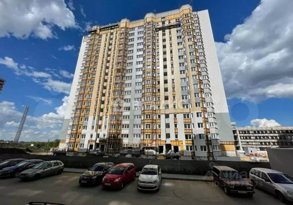 2-к кв. Липецкая область, Липецк ул. Василия Саунина, 1 (64.0 м) - Фото 0