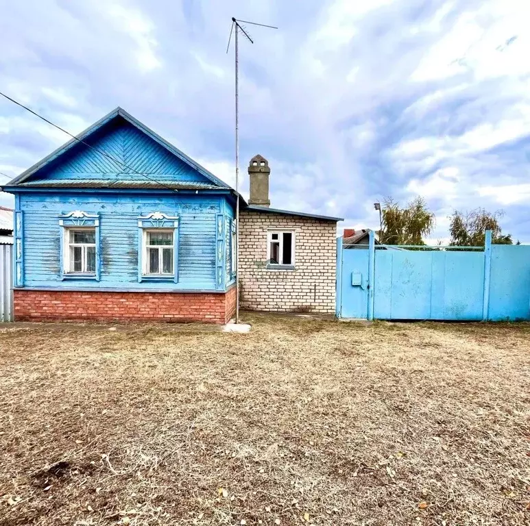 Участок в Саратовская область, Воскресенский район, Елшанское ... - Фото 1