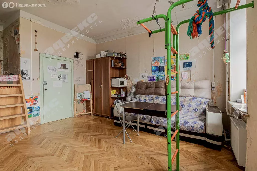 5-комнатная квартира: Санкт-Петербург, 3-я линия Васильевского ... - Фото 1