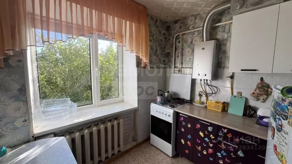 2-к кв. Оренбургская область, пос. Саракташ ул. Мира, 183 (46.9 м) - Фото 1