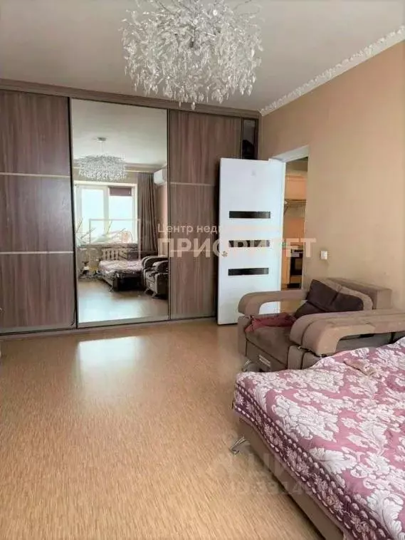 2-к кв. Саха (Якутия), Якутск ул. Петра Алексеева, 81/1 (52.0 м) - Фото 1