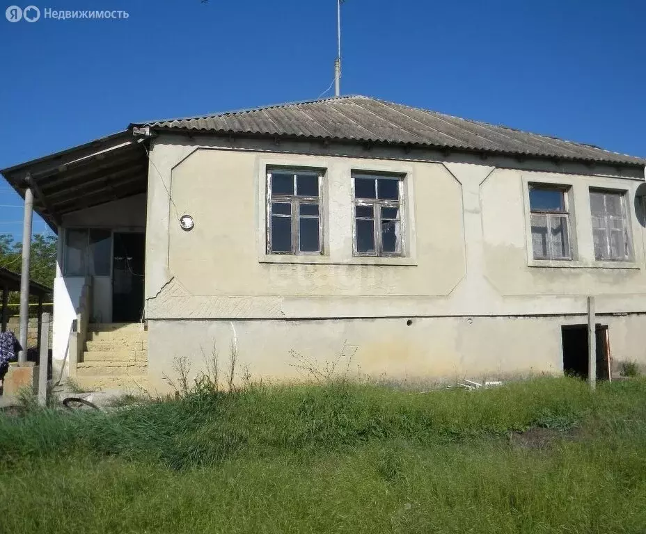 Дом в Бахчисарайский район, село Тенистое (110 м) - Фото 0