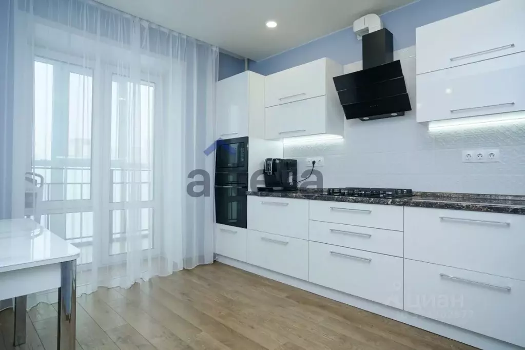 2-к кв. Татарстан, Казань ул. Фикрята Табеева, 5 (54.5 м) - Фото 0