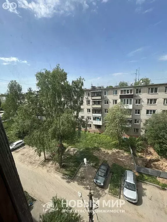 3-комнатная квартира: Бор, 2-й микрорайон, 27 (59.3 м) - Фото 1