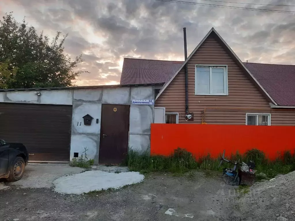 Дом в Свердловская область, Верхняя Пышма ул. Данильченко, 11 (50 м) - Фото 1