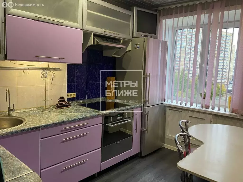 3-комнатная квартира: Пермь, Грузинская улица, 15 (56.1 м) - Фото 1