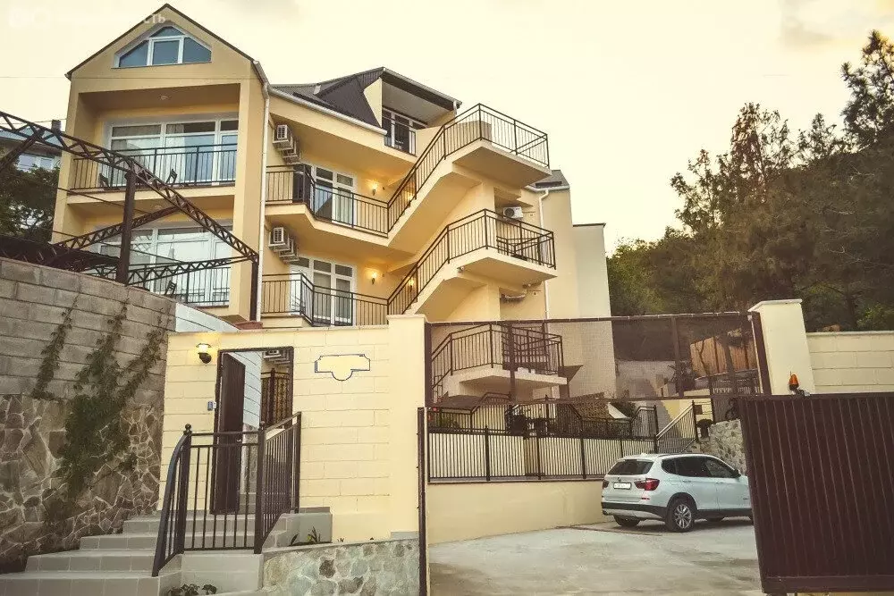 Дом в Кацивели, улица Академика В.В. Шулейкина, 2И (447 м) - Фото 1