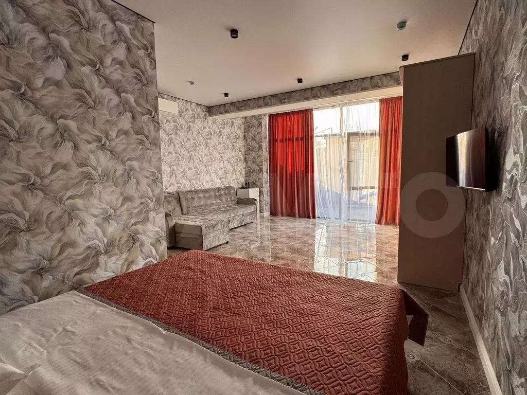 Комната 26 м, 1/3 эт. - Фото 1