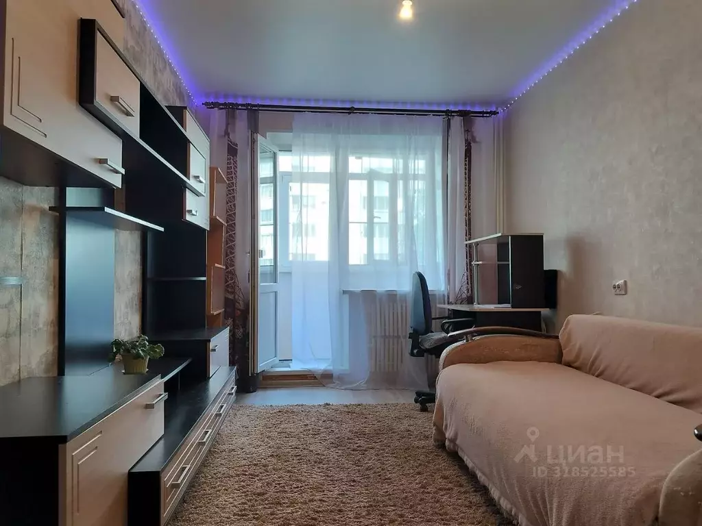 2-к кв. Воронежская область, Воронеж Московский просп., 92А (75.0 м) - Фото 0