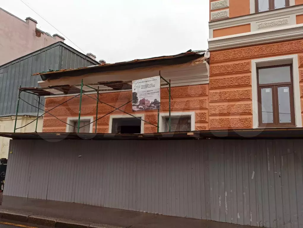 Помещение под офис, банк, аптеку, магазин, 117.9 м - Фото 0