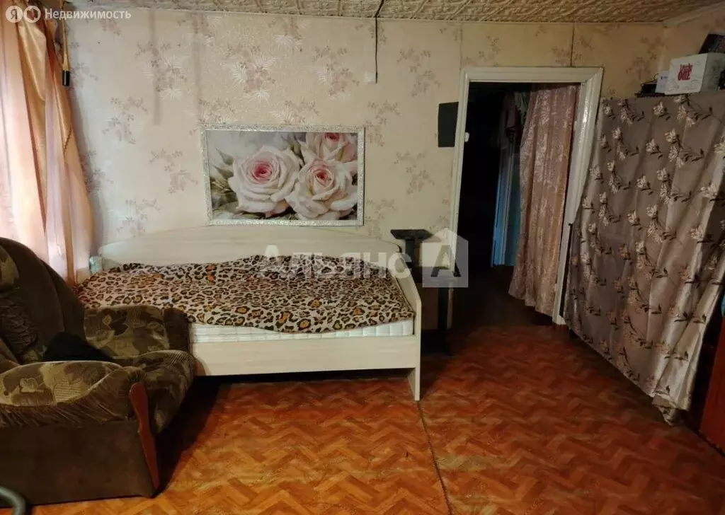 Дом в Каменск-Шахтинский, улица Горького (67.2 м) - Фото 1