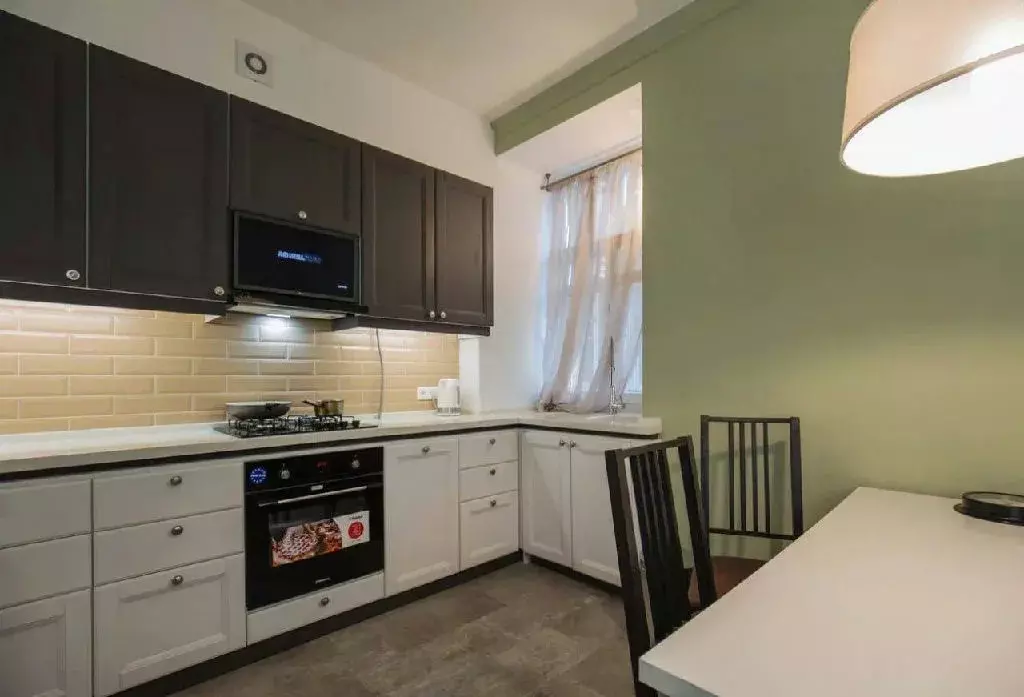 Продается 3-комнатная квартира - Фото 1