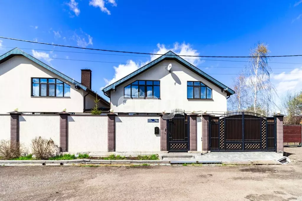 Дом в Татарстан, Набережные Челны ул. Нижняя Боровецкая, 78А (241 м) - Фото 0