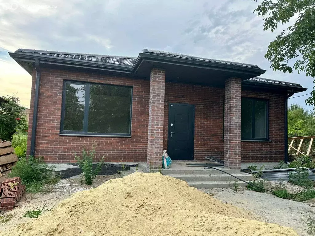 Дом в Шахты, улица Челюскина, 114 (70 м) - Фото 1