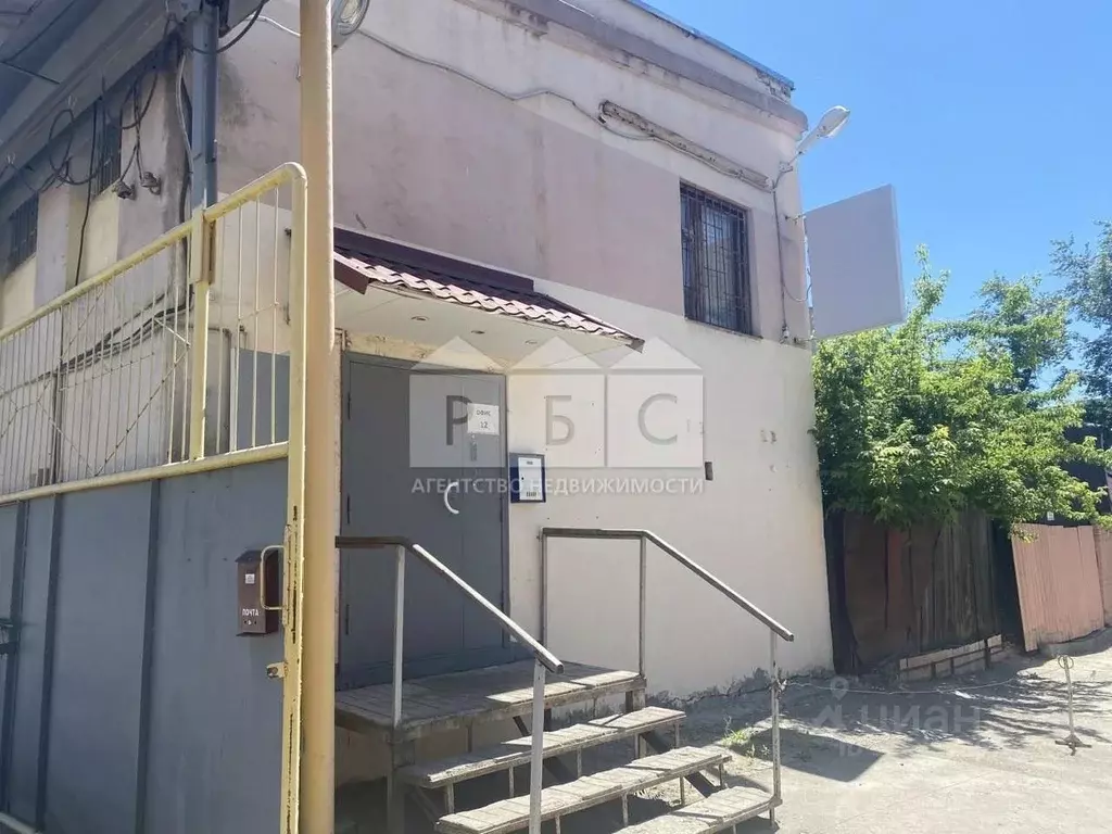 Помещение свободного назначения в Саратовская область, Саратов ул. ... - Фото 2