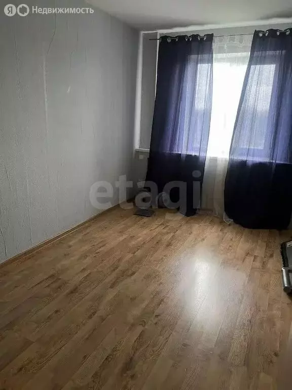 3-комнатная квартира: Пермь, улица Юрша, 54 (70 м) - Фото 0