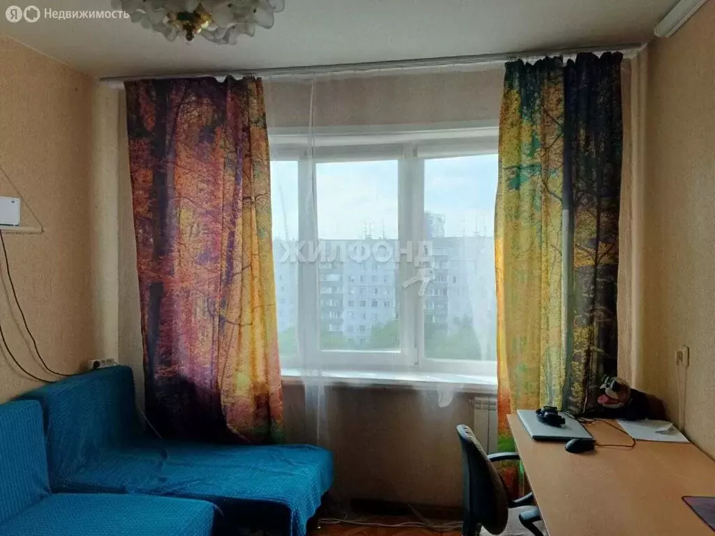 3-комнатная квартира: Новосибирск, улица Дуси Ковальчук, 28 (61.3 м) - Фото 0