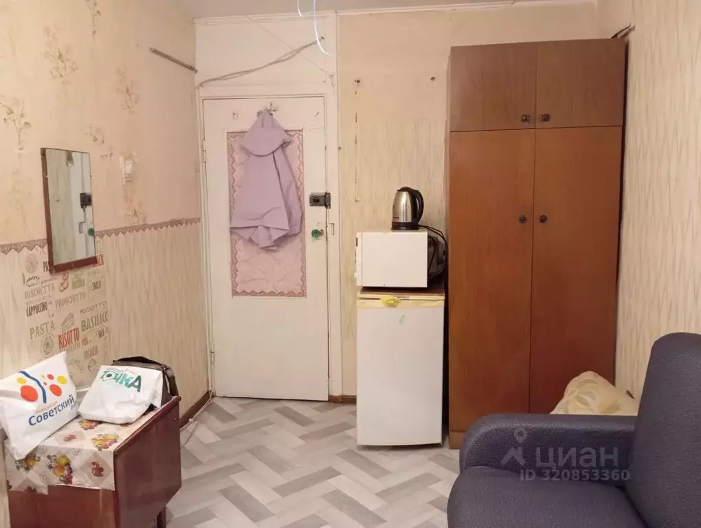 Комната Новосибирская область, Новосибирск Барьерная ул., 15 (12.0 м) - Фото 2