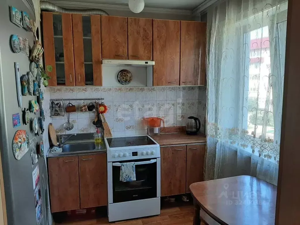 3-к кв. Сахалинская область, Южно-Сахалинск просп. Победы, 29 (61.0 м) - Фото 1