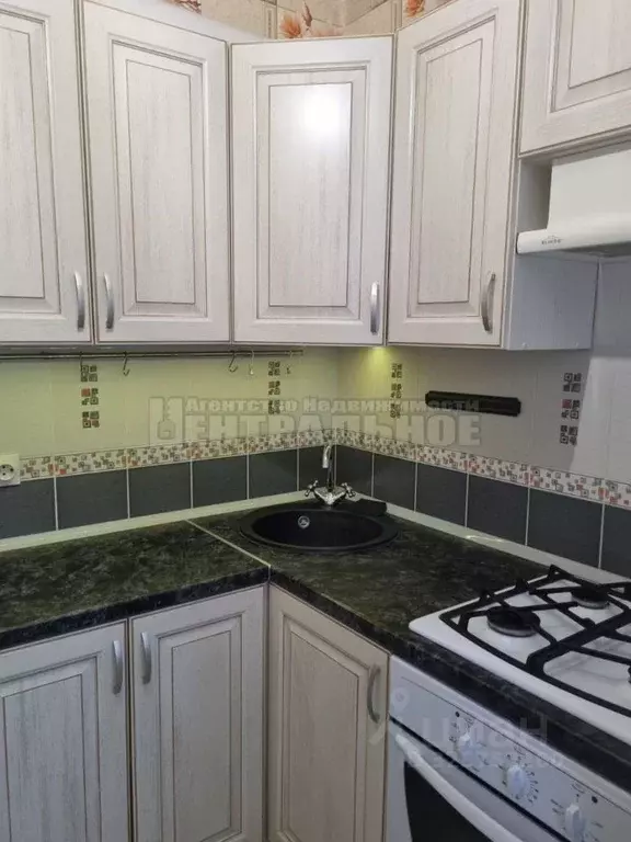 2-к кв. Смоленская область, Смоленск ул. Попова, 8 (44.0 м) - Фото 1