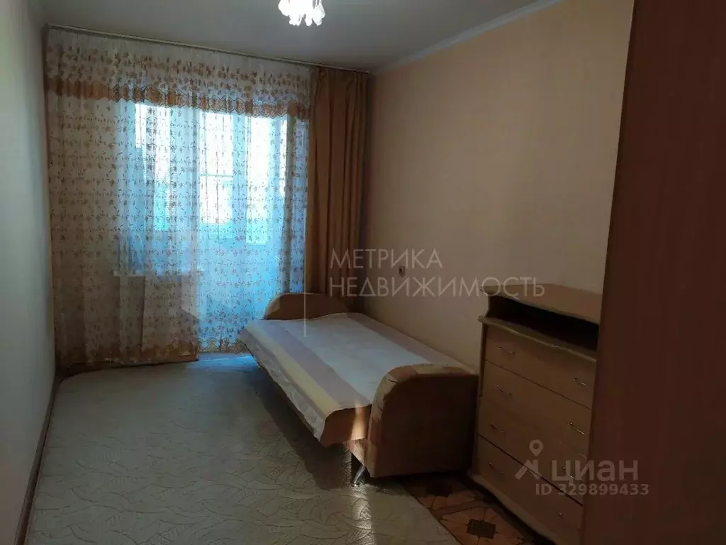 3-к кв. Тюменская область, Тюмень ул. Республики, 194 (57.0 м) - Фото 1