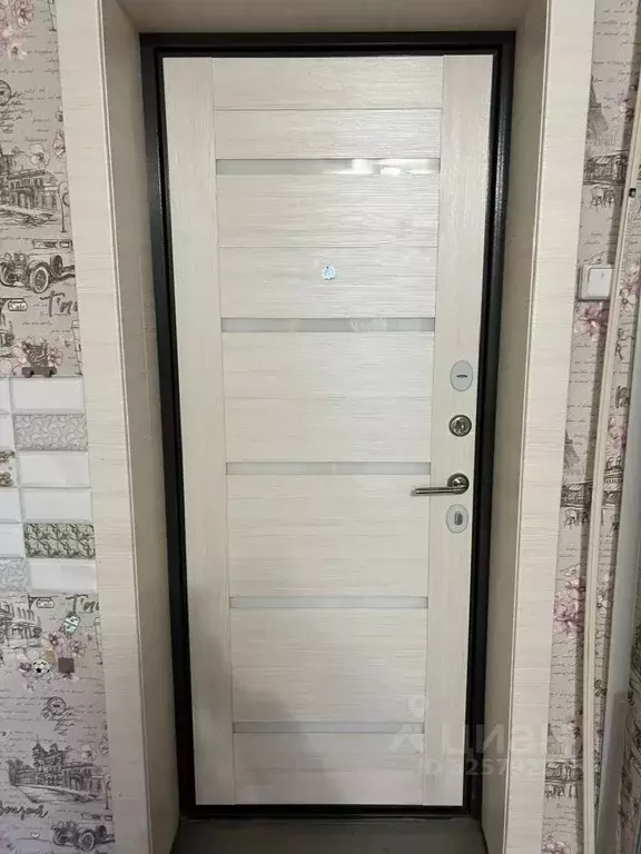 1-к кв. Красноярский край, Красноярск Черемушки мкр, ул. Тобольская, 1 ... - Фото 2