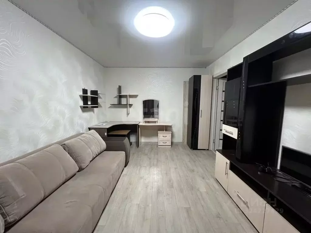 2-к кв. Ямало-Ненецкий АО, Новый Уренгой ул. Геологоразведчиков, 6 ... - Фото 2