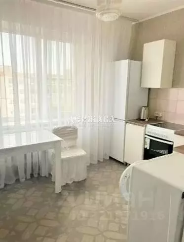 1-к кв. Белгородская область, Старый Оскол Жукова мкр, 28 (39.0 м) - Фото 0
